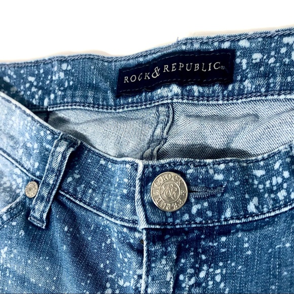 Rock & Republic distress jeans size 10. (B1) - Picture 2 of 13